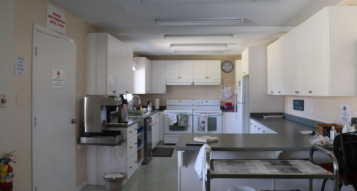 Qualicum Beach Lawn Bowling Club Clubhouse